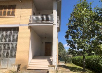 Foto 7 - Independent house Via C. Crivelli
 
17, Ortezzano - photo 7