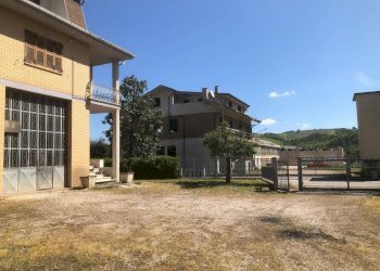 Foto 19 - Independent house Via C. Crivelli
 
17, Ortezzano - photo 19