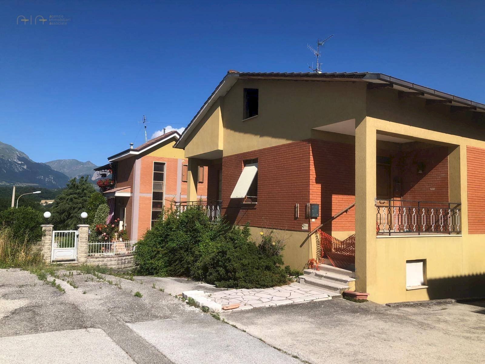 Foto 3 - Independent house Villa Casa Tasso
 
5, Amandola - photo 3