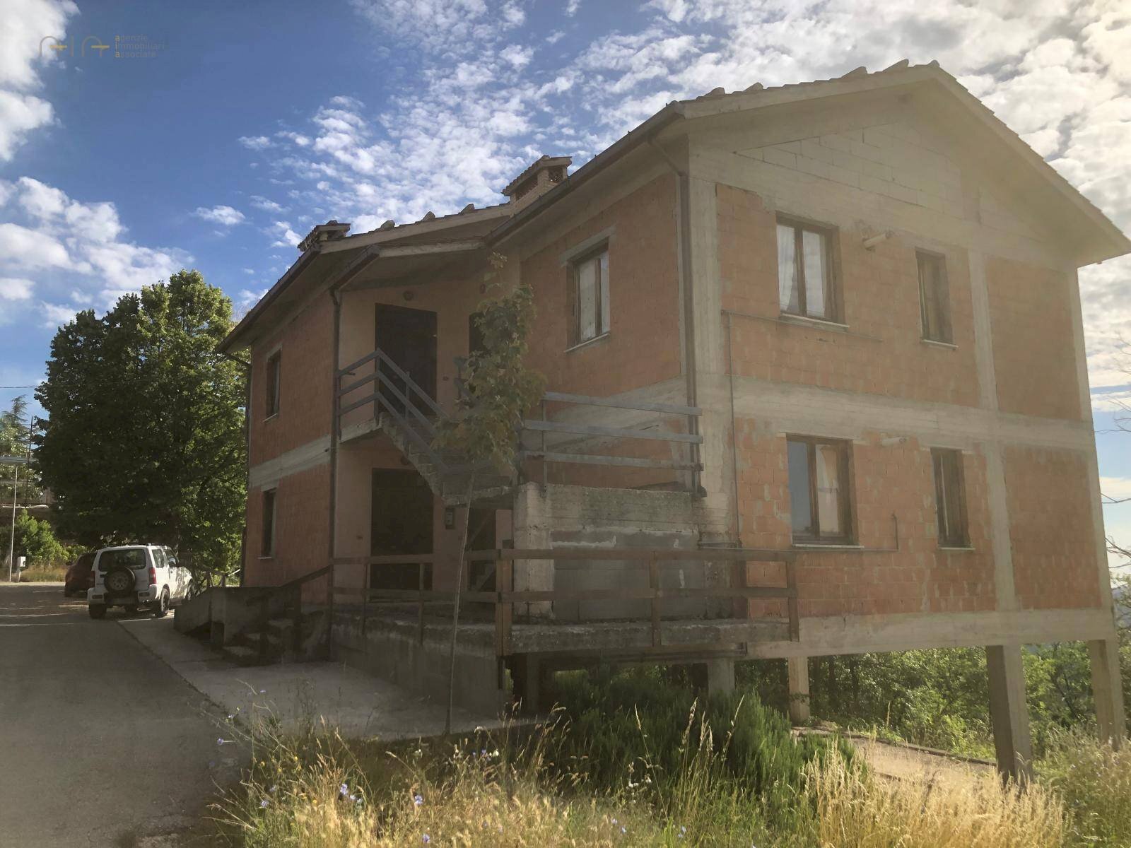 Foto 1 - Casa indipendente Loc. Ferrà, Montemonaco - foto 1