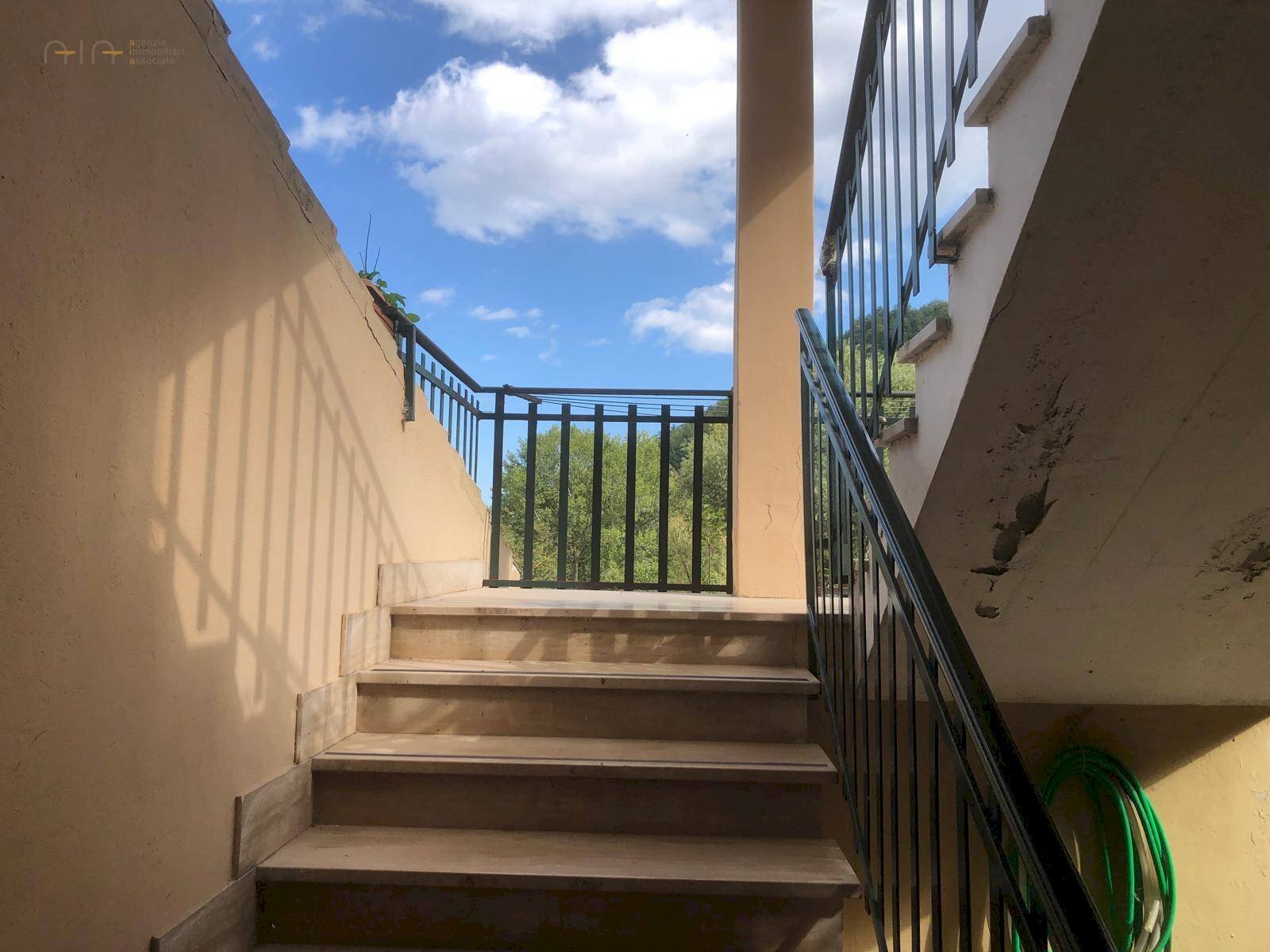 Foto 3 - Appartamento Viale Dante
 
64, Comunanza - foto 3