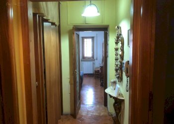 Foto 25 - Apartment Viale Dante
 
64, Comunanza - photo 25