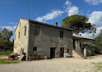 Foto 1 - Rustico C.da Valli
 
1, Servigliano - foto 1