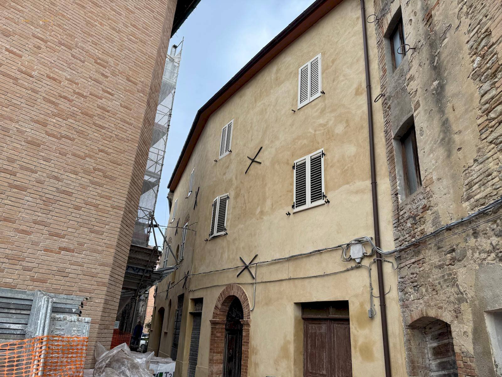 Foto 1 - Appartamento Via Rossini
 
15, Comunanza - foto 1