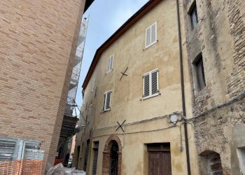 Foto 1 - Apartment Via Rossini
 
15, Comunanza - photo 1