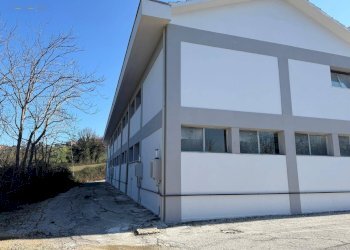 Foto 11 - Laboratorio C.da Grazie Fiastra
 
50, Loro Piceno - foto 11