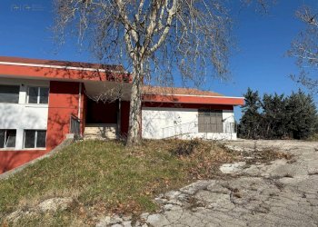 Foto 20 - Laboratorio C.da Grazie Fiastra
 
50, Loro Piceno - foto 20