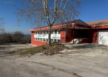 Foto 22 - Laboratorio C.da Grazie Fiastra
 
50, Loro Piceno - foto 22