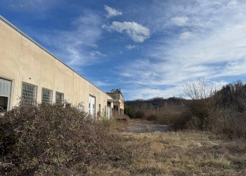 Foto 10 - Laboratory C.da Passo
 
7, Comunanza - photo 10