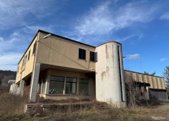 Foto 14 - Laboratory C.da Passo
 
7, Comunanza - photo 14