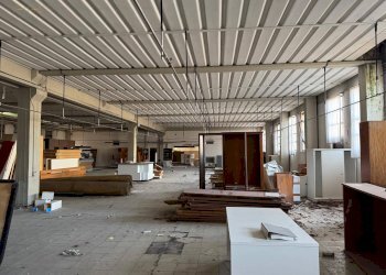 Foto 23 - Laboratory C.da Passo
 
7, Comunanza - photo 19