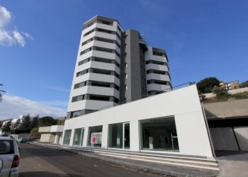 Foto 1 - Locale Commerciale VIA PASQUALE ROSSI, Cosenza - foto 1