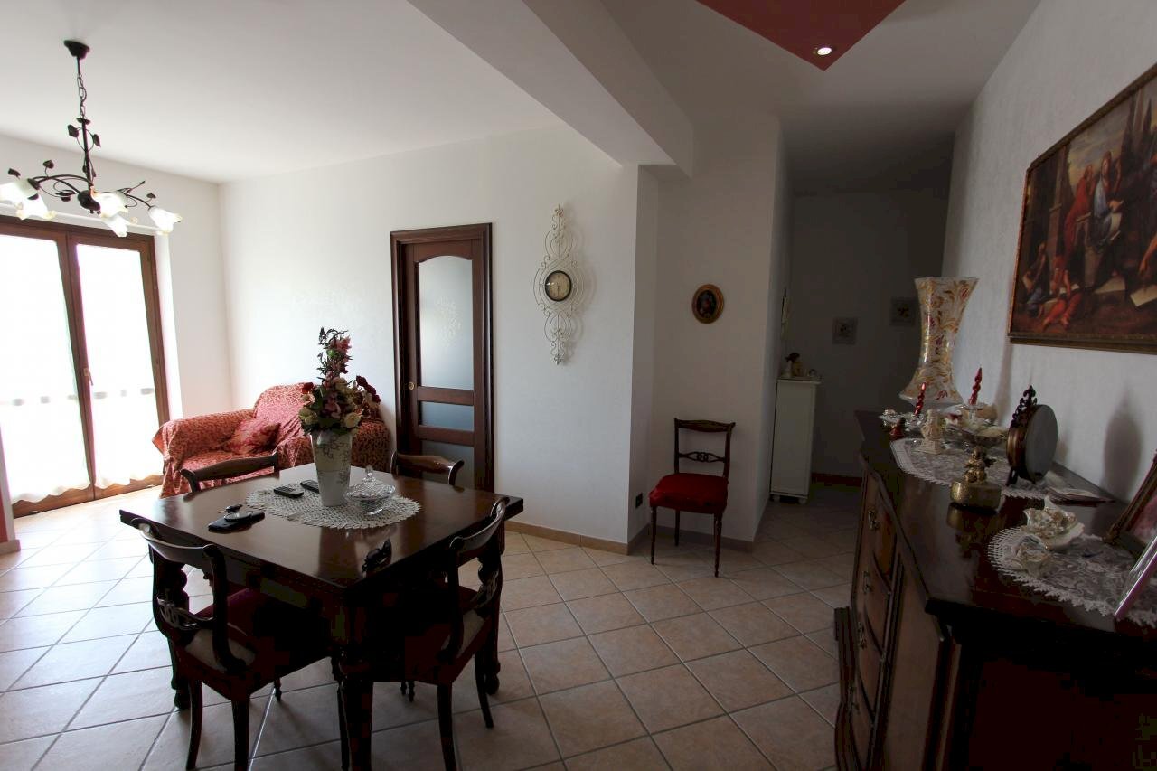 Foto 3 - Trilocale VIA SAN PASQUALE
19, Zumpano - foto 2