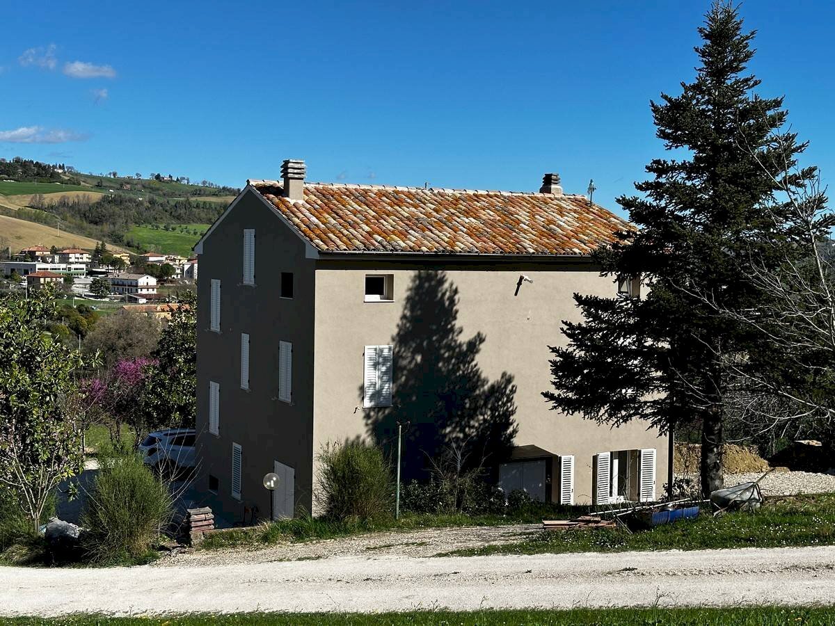 Foto 2 - Rustic Contrada Collerovere, Sant'Angelo in Pontano, Sant'Angelo in Pontano - photo 2