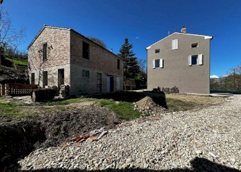 Foto 16 - Rustico Contrada Collerovere, Sant'Angelo in Pontano, Sant'Angelo in Pontano - foto 16