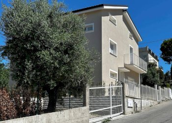 Foto 2 - Casa indipendente CONTRADA  mossa, Fermo - foto 2