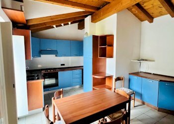 Foto 2 - Bilocale via statale, Airuno - foto 2