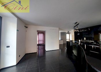 Foto 1 - Bar Tavola Calda - Fredda PIAZZA ANTONIO DELL'ORO, Lecco - foto 1