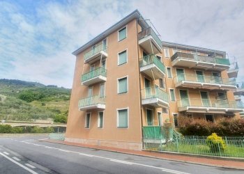 Foto 10 - Bilocale via Rossini
 
16, Finale Ligure - foto 10
