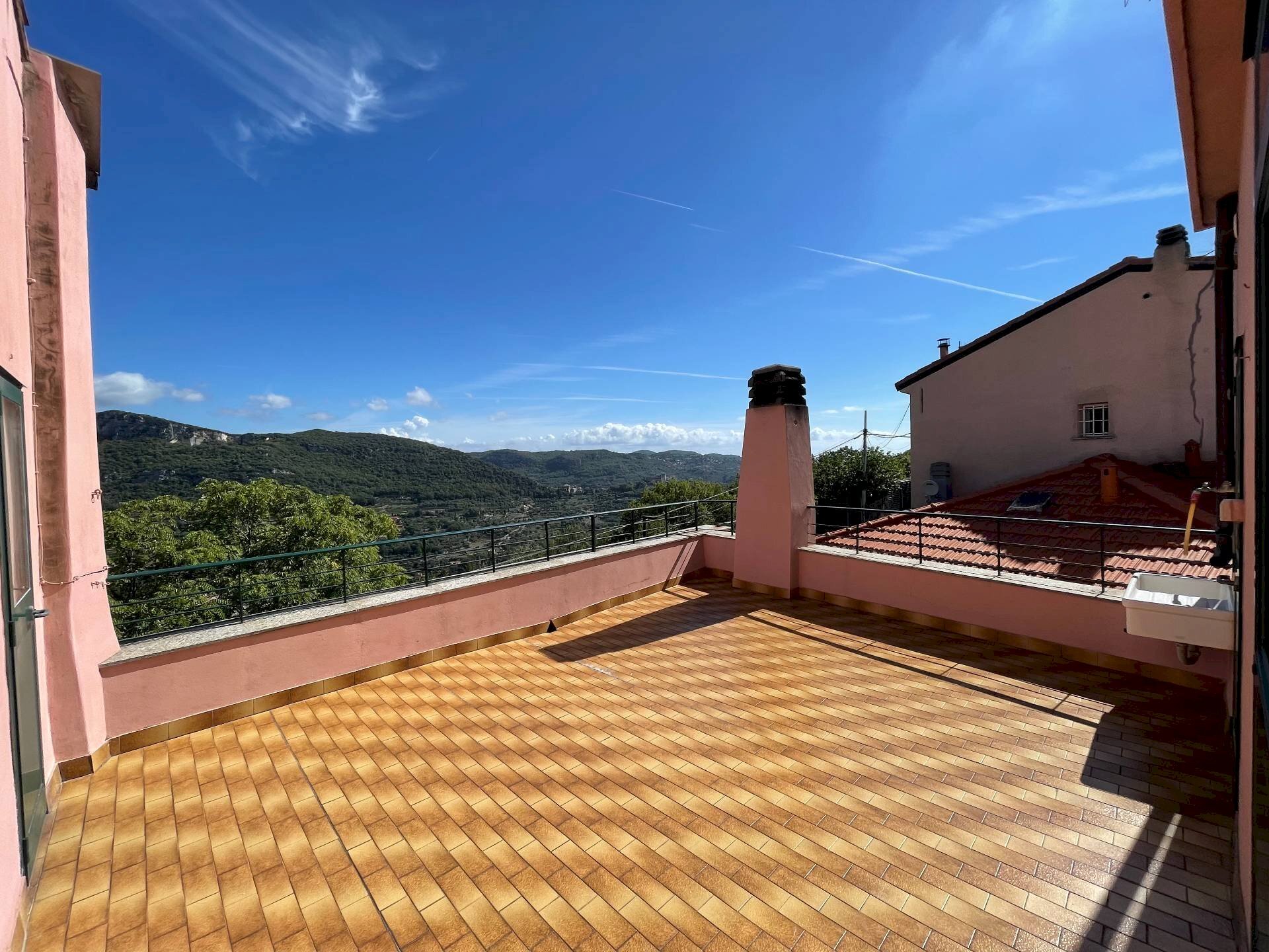 Foto 2 - Apartment via Bracciale
 
36, Finale Ligure - photo 2