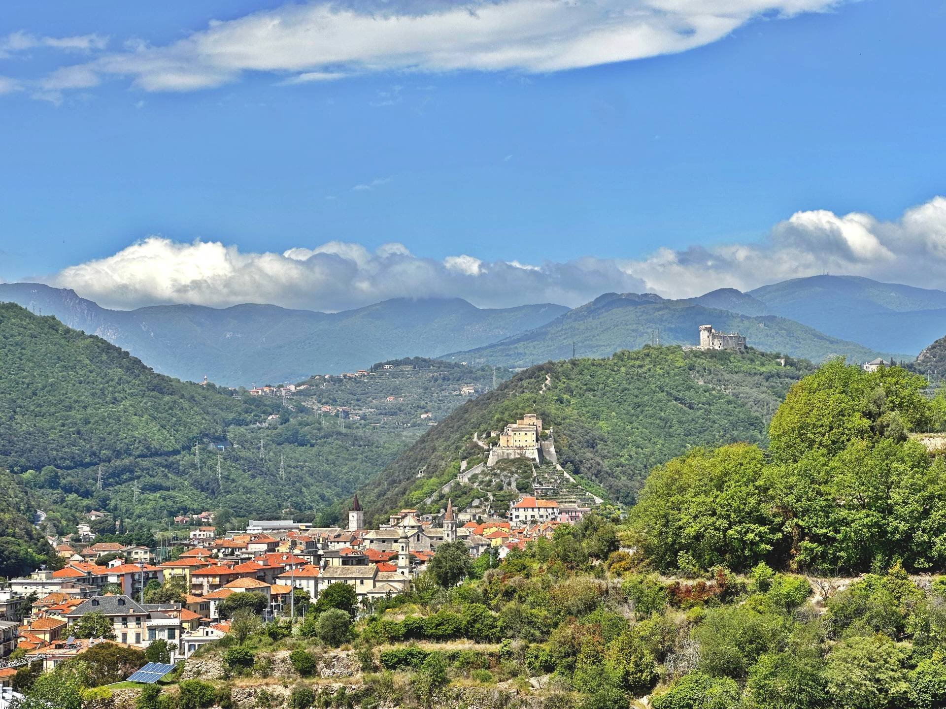 Foto 1 - Trilocale via della Pineta
 
4, Finale Ligure - foto 1