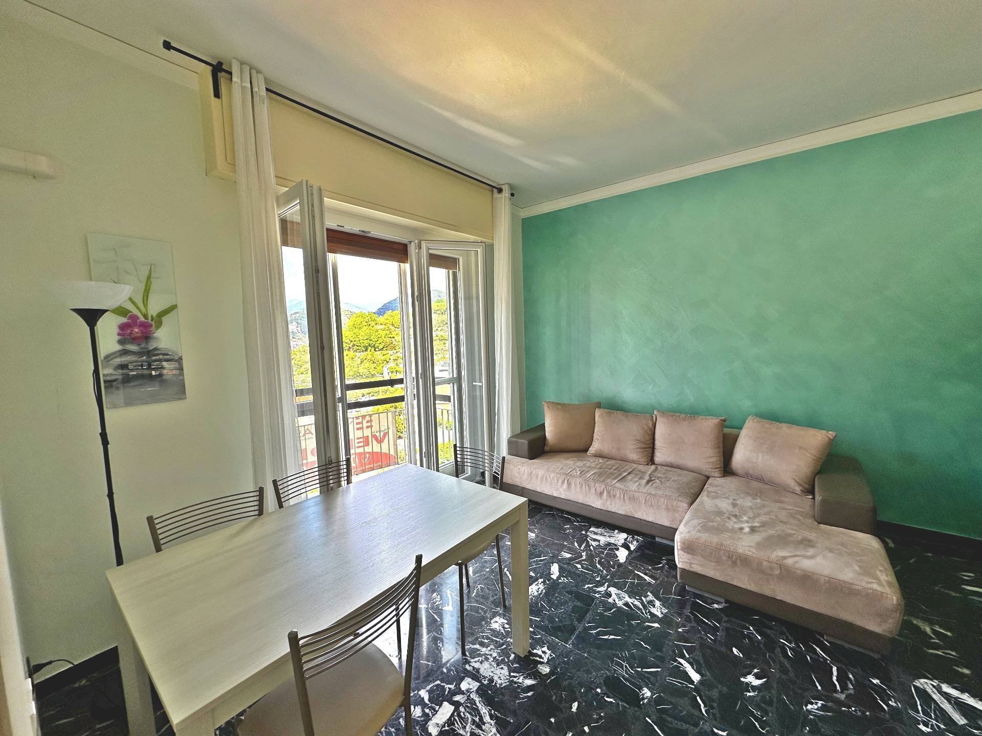 Foto 2 - Trilocale via della Pineta
 
4, Finale Ligure - foto 2