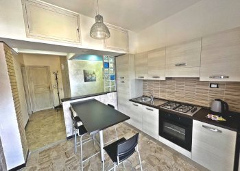 Foto 6 - Three-room apartment via della Pineta
 
4, Finale Ligure - photo 6