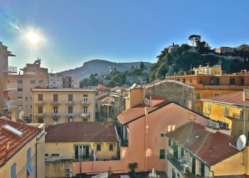 Foto 12 - Four-room apartment Corso Europa
 
47, Finale Ligure - photo 12