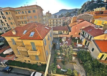 Foto 13 - Four-room apartment Corso Europa
 
47, Finale Ligure - photo 13