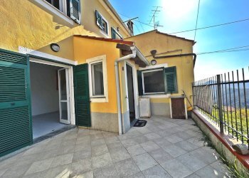 Foto 2 - Casa indipendente via Rovere Superiore
 
3, Vezzi Portio - foto 2