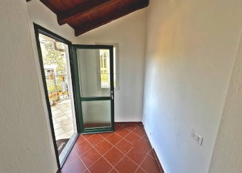 Foto 3 - Casa indipendente via Rovere Superiore
 
3, Vezzi Portio - foto 3