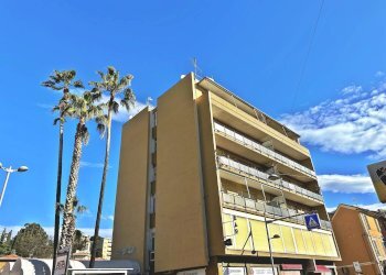 Foto 1 - Apartment Piazza Vittorio Veneto
 
10, Finale Ligure - photo 1