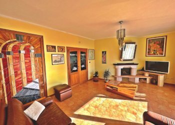 Foto 12 - Apartment Piazza Vittorio Veneto
 
10, Finale Ligure - photo 12