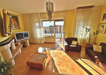 Foto 14 - Apartment Piazza Vittorio Veneto
 
10, Finale Ligure - photo 14