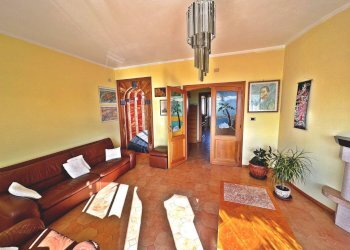 Foto 15 - Apartment Piazza Vittorio Veneto
 
10, Finale Ligure - photo 15