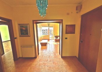 Foto 26 - Apartment Piazza Vittorio Veneto
 
10, Finale Ligure - photo 26