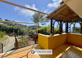 Foto 1 - Villa a Schiera Via Soprana, Andora - foto 1