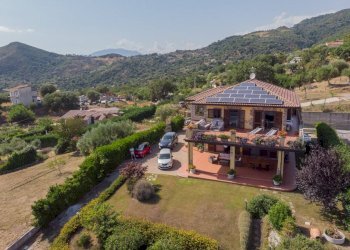 Foto 2 - Villa Contrada Salise
 
snc, Santa Marina - foto 2