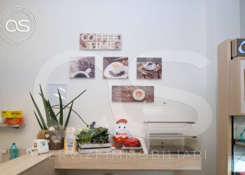 IL BAR CAFFETTERIA - Commercial Activity via Mazzini
 
20, Manerbio - photo 14