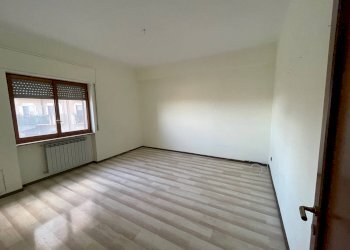 Foto 2 - Three-room apartment VIALE DE FILIPPIS, Catanzaro - photo 2