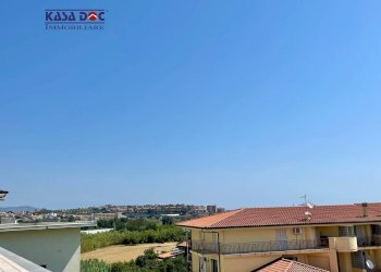 Foto 1 - Trilocale VIALE XXV APRILE, Davoli - foto 1