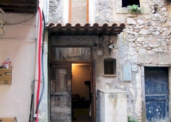 Foto 12 - Bilocale Via Sanuario del Colle
 
123, Lenola - foto 1