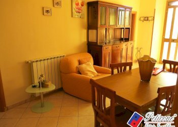 Foto 20 - Four-room apartment Viale Glorioso
 
16, Campodimele - photo 2