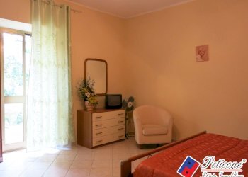 Foto 31 - Four-room apartment Viale Glorioso
 
16, Campodimele - photo 13