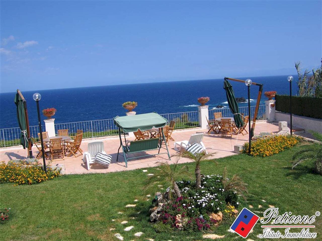 Foto 1 - Commercial Activity Via Olivi
 
95, Ventotene - photo 1