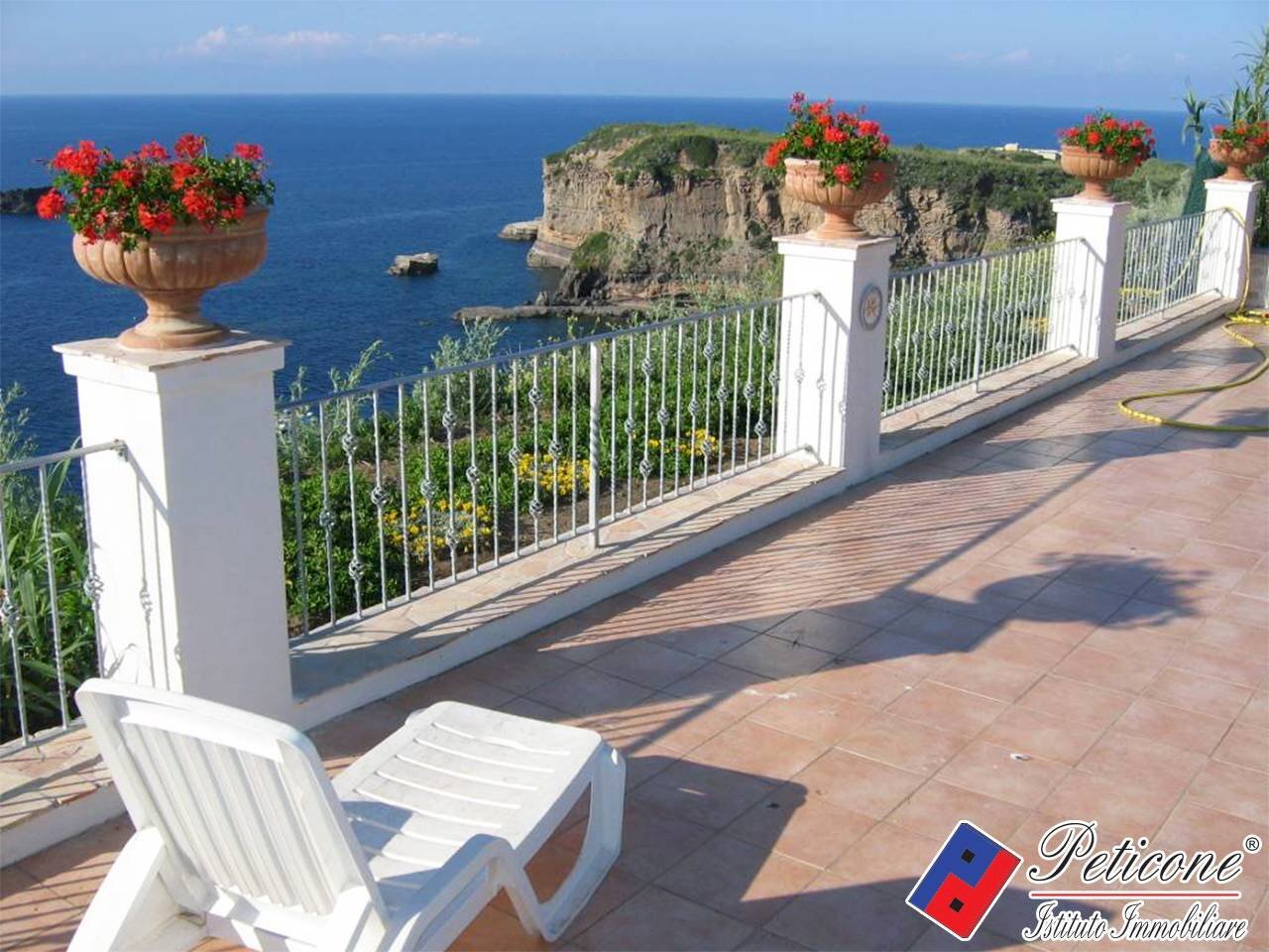 Foto 2 - Commercial Activity Via Olivi
95, Ventotene - photo 2