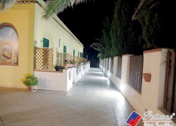 Foto 5 - Commercial Activity Via Olivi
 
95, Ventotene - photo 5