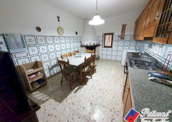 Foto 2 - Appartamento Via Giovan Battista vico
 
2, Fondi - foto 2