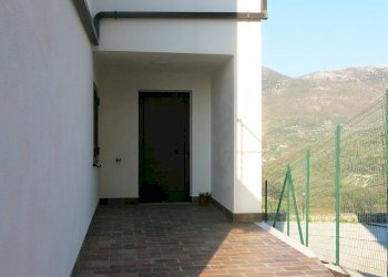 Foto 33 - Trilocale Via Fratelli Roselli, Lenola - foto 2