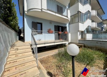 Foto 23 - Appartamento Via Madonna delle Grazie, Fondi - foto 2